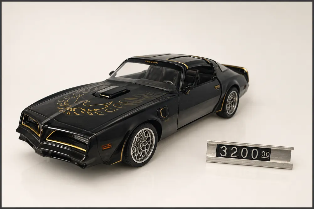 Firebird Trans Am, fotografiada en la vitrina de Automovilia